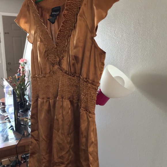 Stretch, UNIQUE SPECTRUM GOLD BLOUSE. Size LARGE - Picture 7 of 8